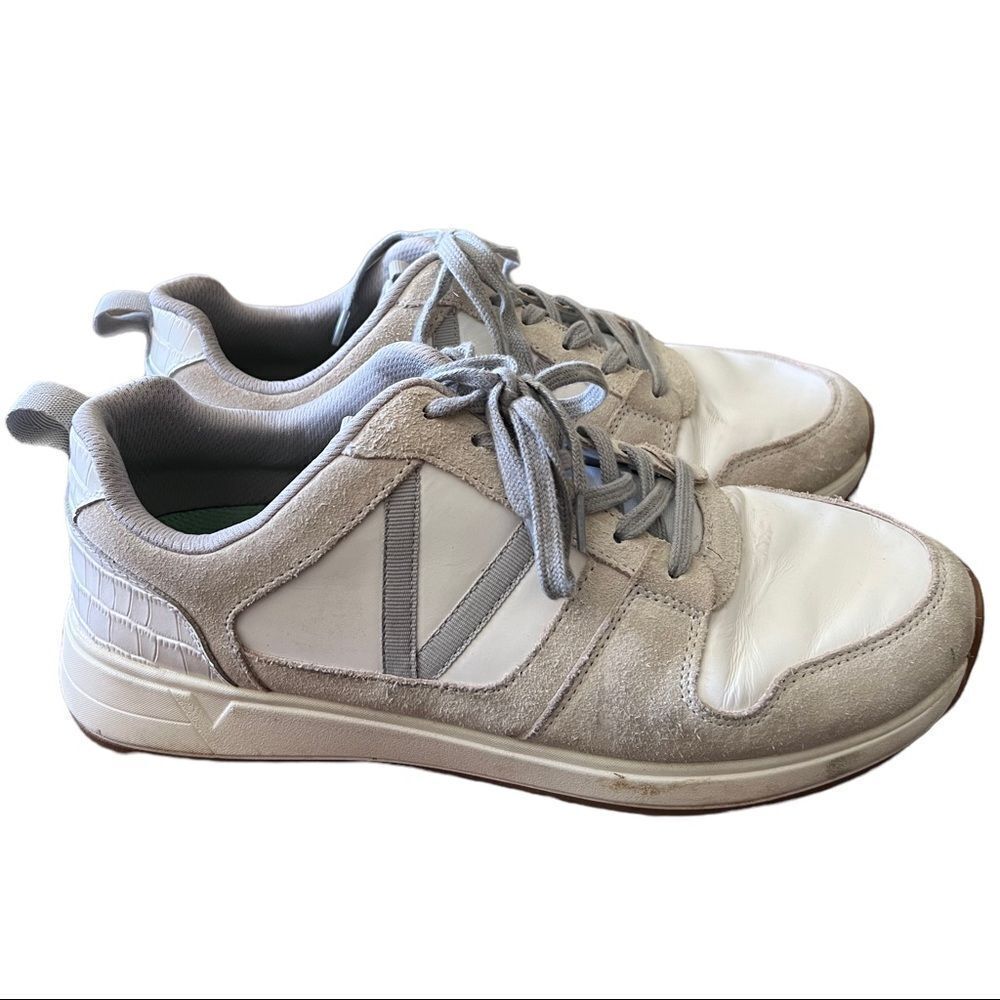 Vionic Rechelle croc‎ embossed heel white and grey sneakers women's size 10